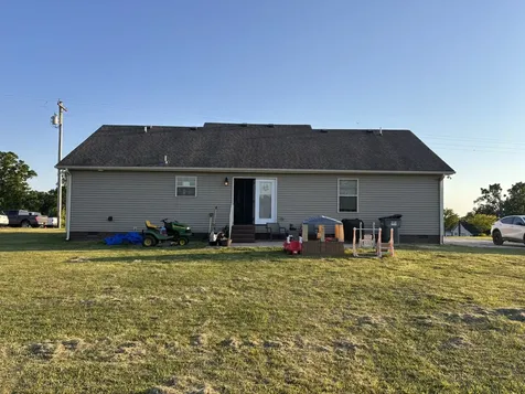 1288 Mount Olive Road Westmoreland TN 37186