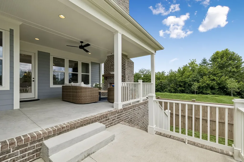 3127 Long Branch Circle Franklin TN 37064