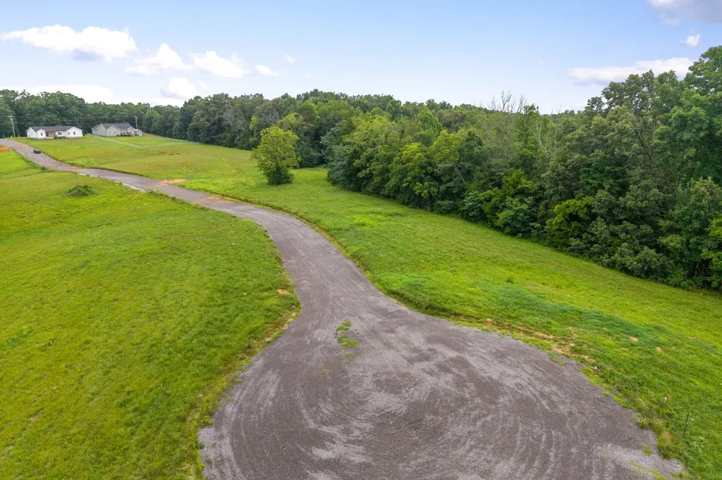 2 Johnson Chapel Road Sparta TN 38583