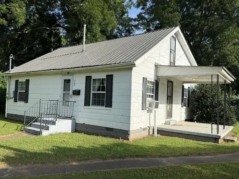 207 Powell Street Decherd TN 37324