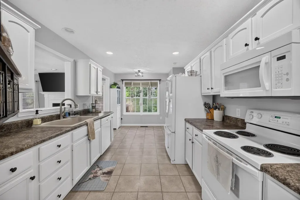 1540 Little John Lane Cookeville TN 38501
