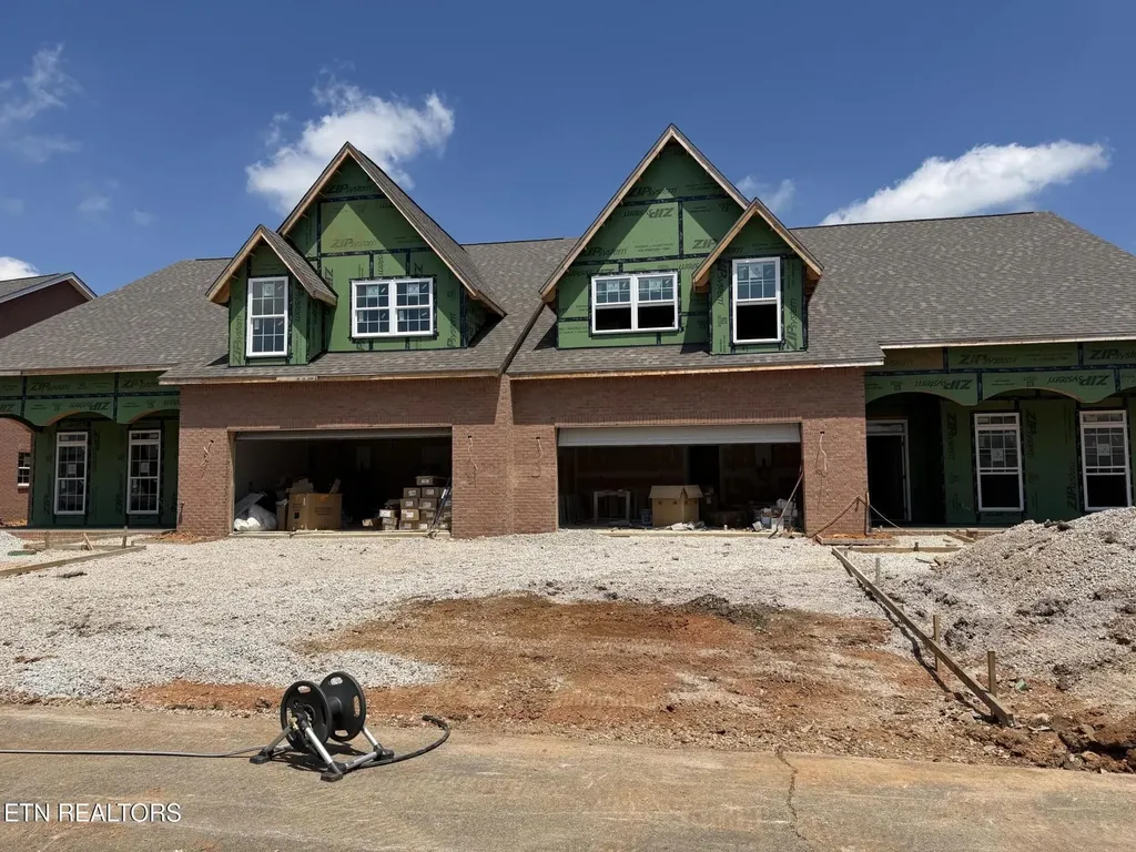 3831 Honeytree Lane Knoxville TN 37938