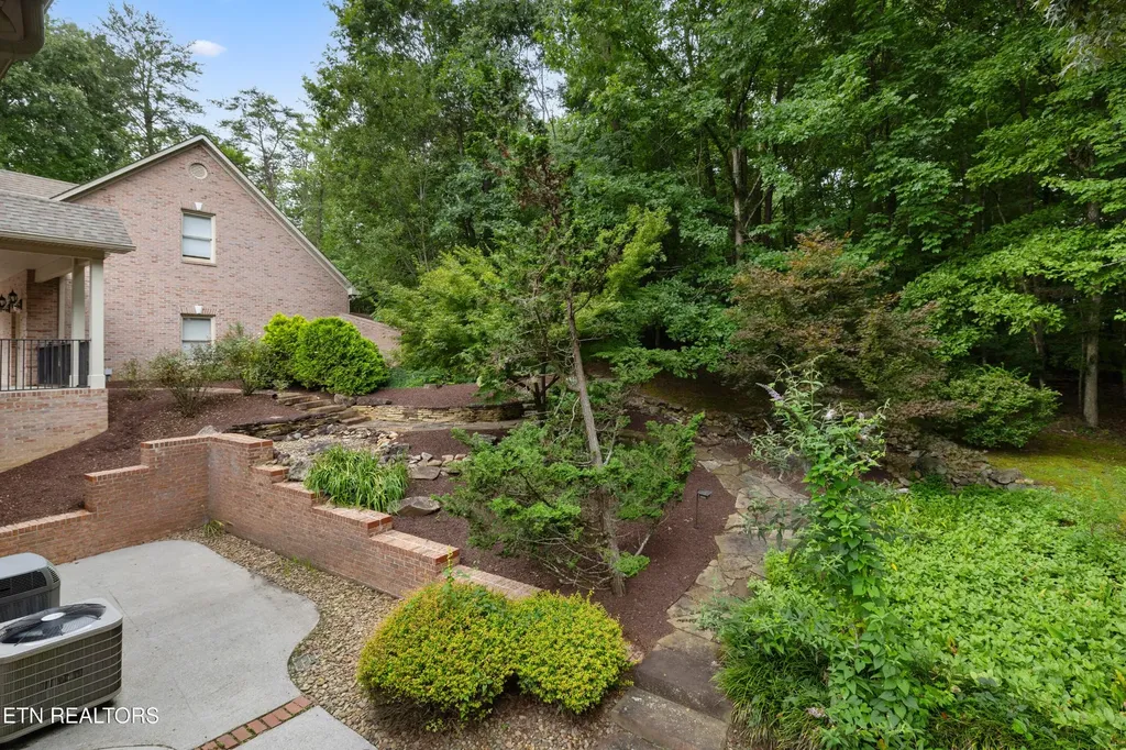 12306 Yarnell Road Knoxville TN 37932