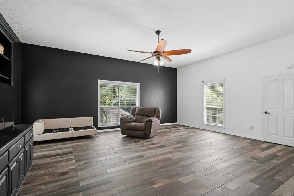 1214 Hollis Terrace Cottontown TN 37048