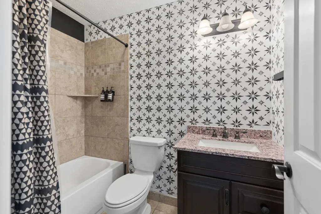 1214 Hollis Terrace Cottontown TN 37048