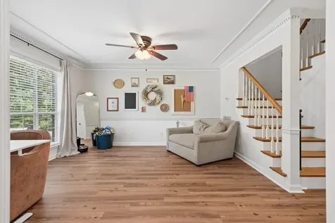 1214 Hollis Terrace Cottontown TN 37048