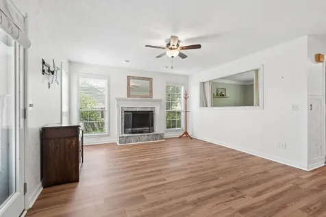 1214 Hollis Terrace Cottontown TN 37048