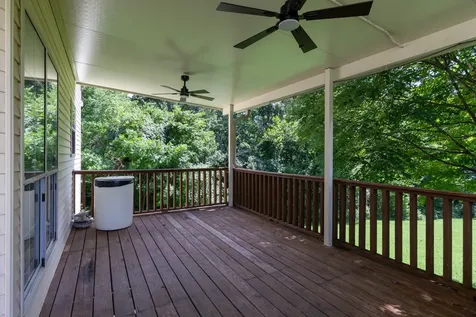 1214 Hollis Terrace Cottontown TN 37048