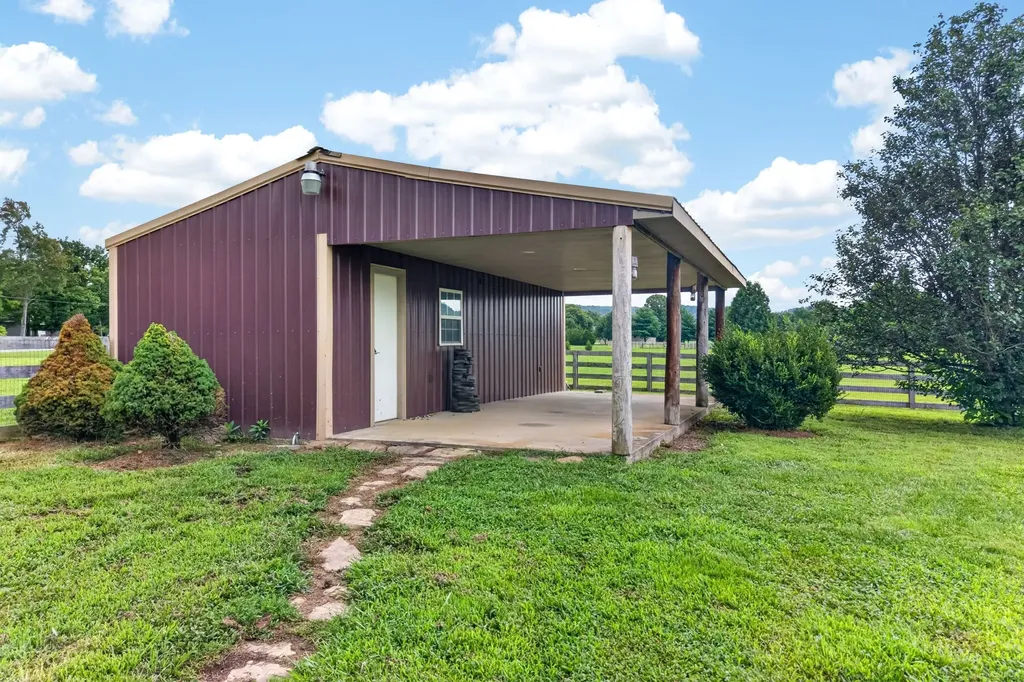 915 Brotherton Drive Cookeville TN 38506