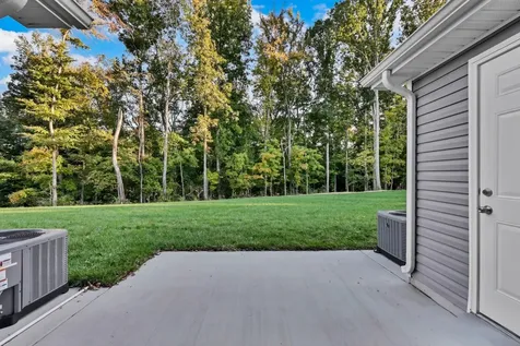 131 Quarry Point Drive Clarksville TN 37043