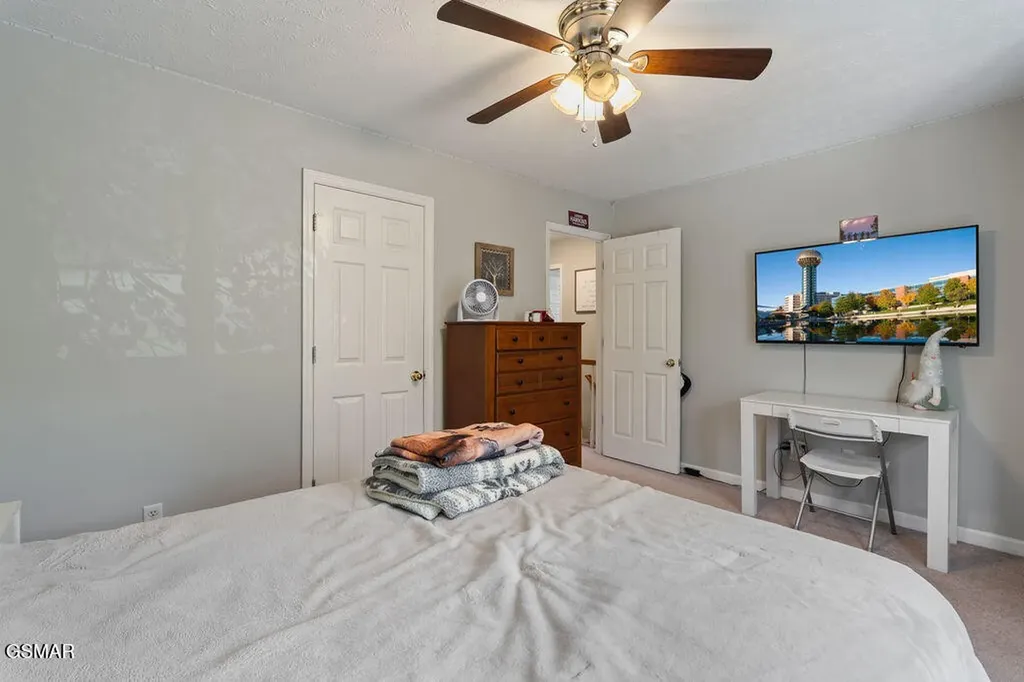 3709 Holgate Lane Powell TN 37849