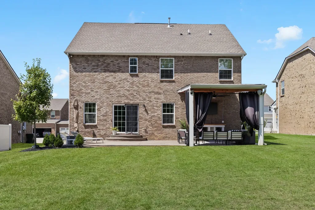 285 Grassy Glen Drive Gallatin TN 37066