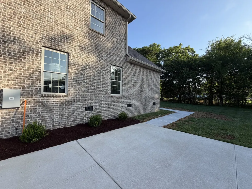 1509 Martha Washington Way Murfreesboro TN 37130
