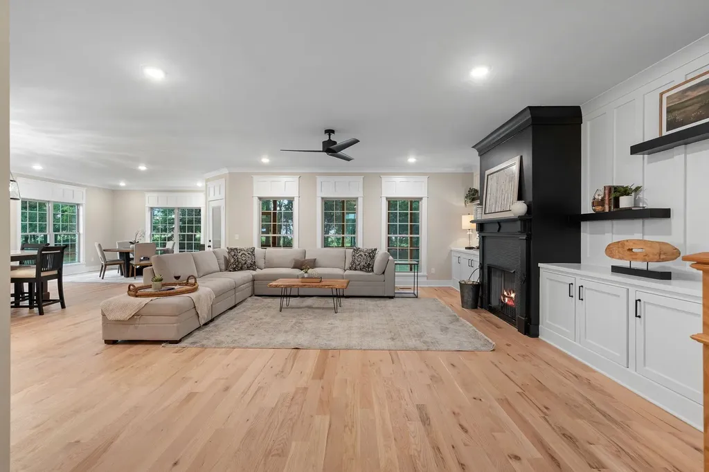 1509 Martha Washington Way Murfreesboro TN 37130