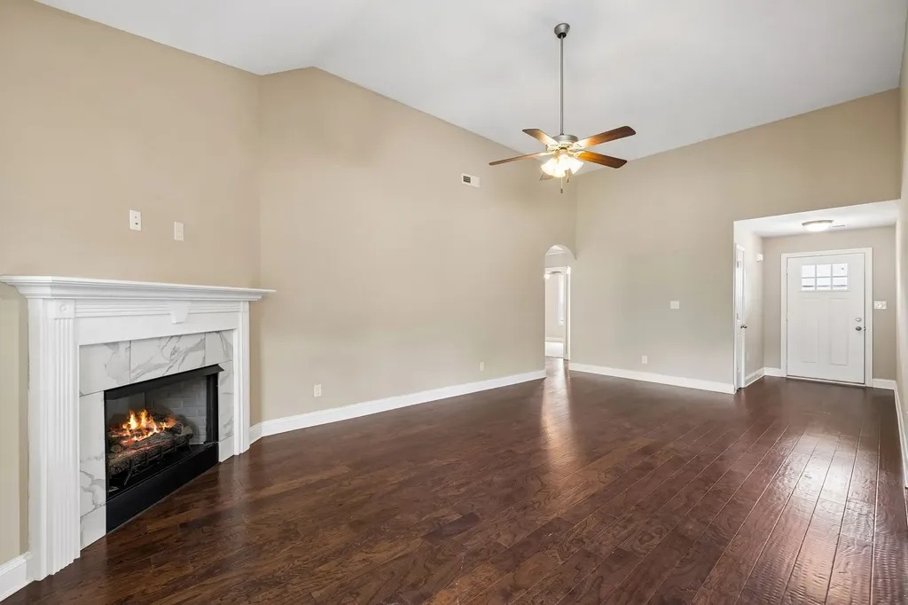 2280 Colston Drive Clarksville TN 37042