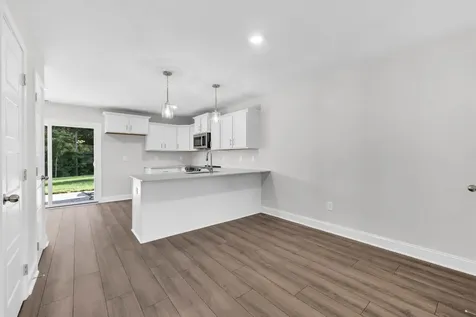 135 Quarry Point Drive Clarksville TN 37043