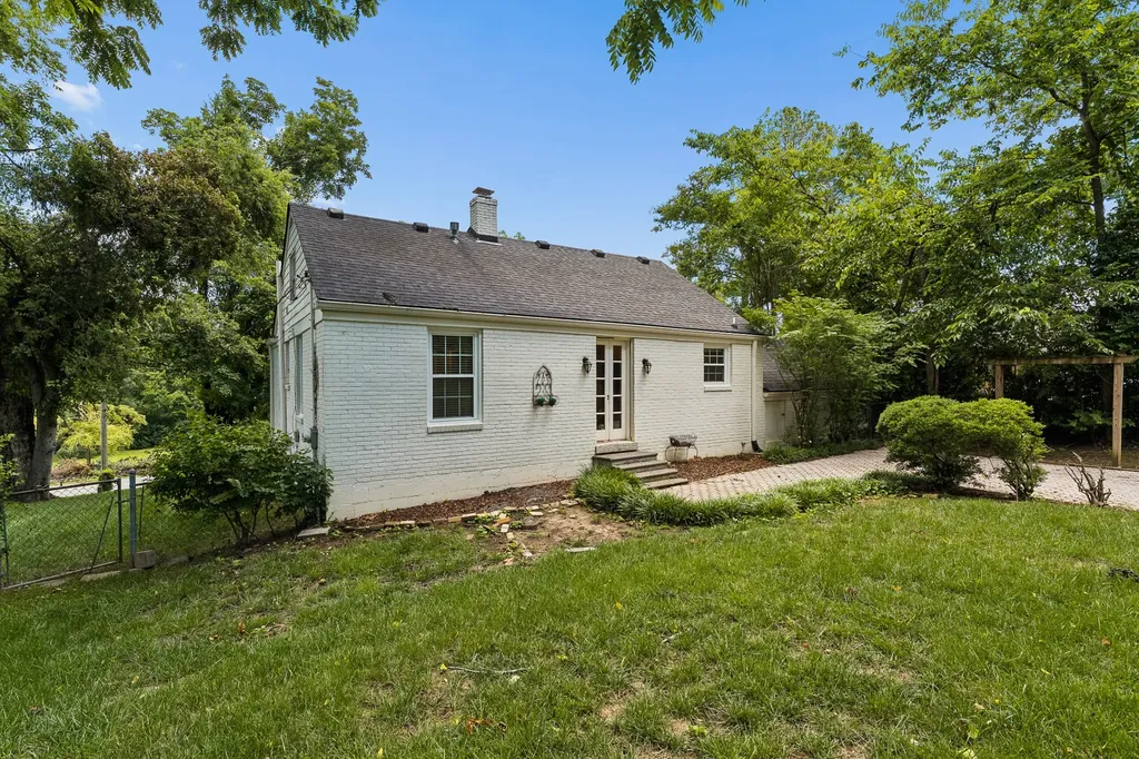 1019 Battlefield Drive Nashville TN 37204