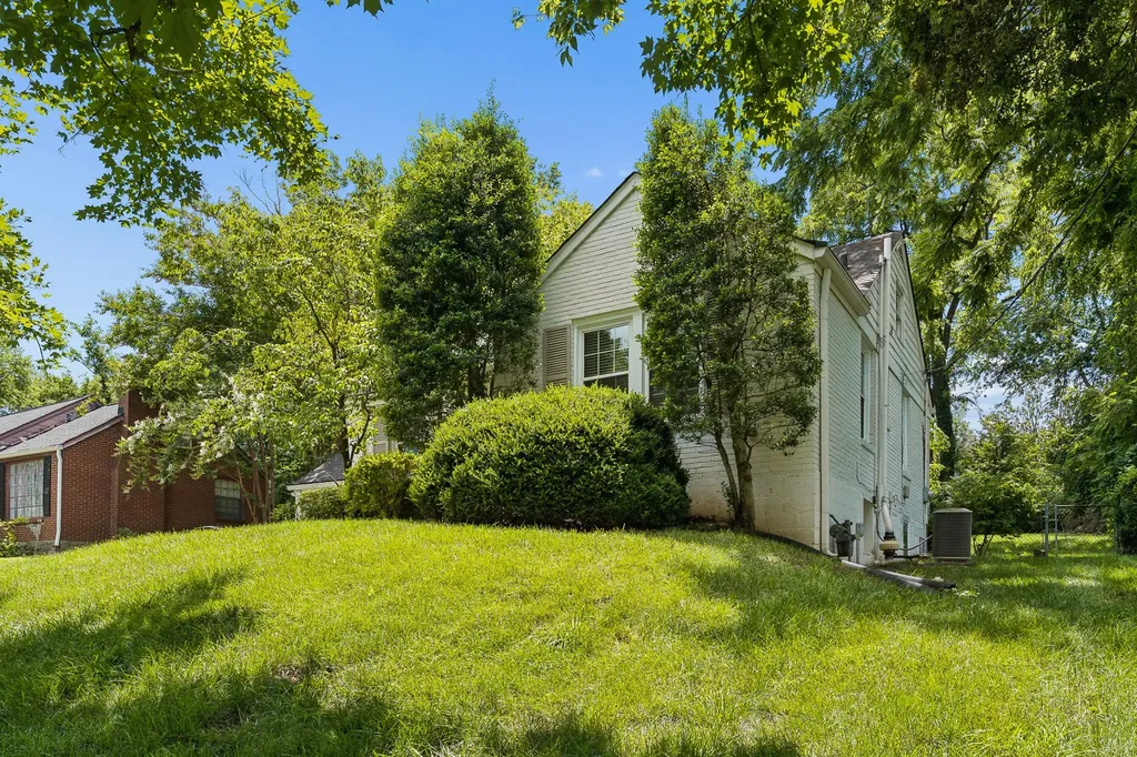 1019 Battlefield Drive Nashville TN 37204