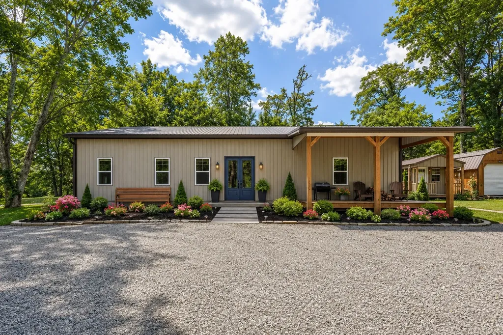 176 S Palmers Chapel Road White House TN 37188