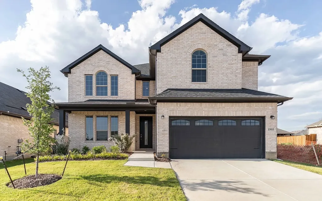 305 Meadow Brook Drive White House TN 37188