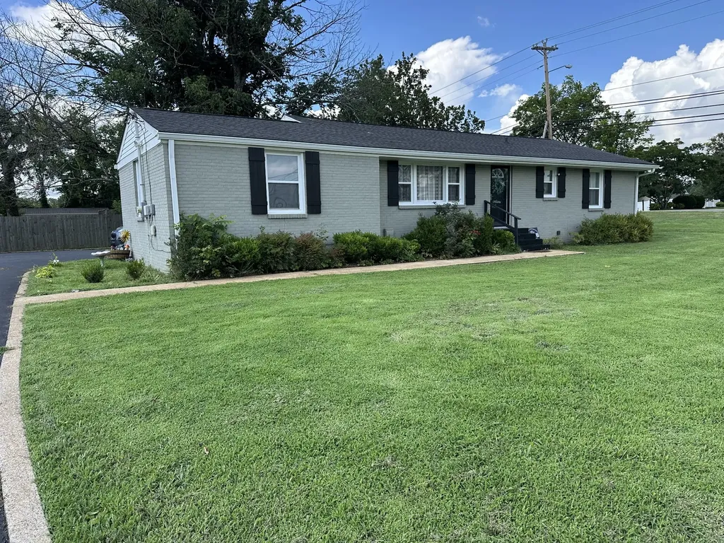 222 Ligon Drive Lebanon TN 37087