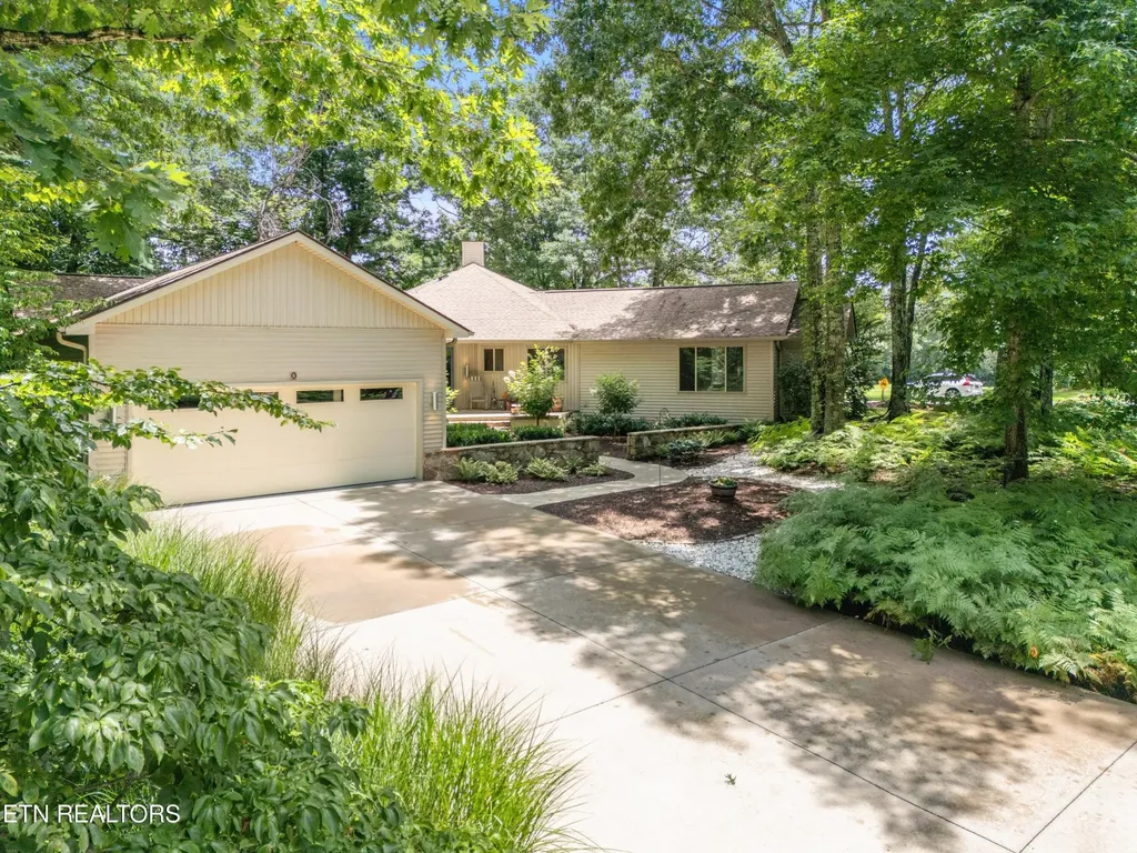 10 Berkeley Crossville TN 38558