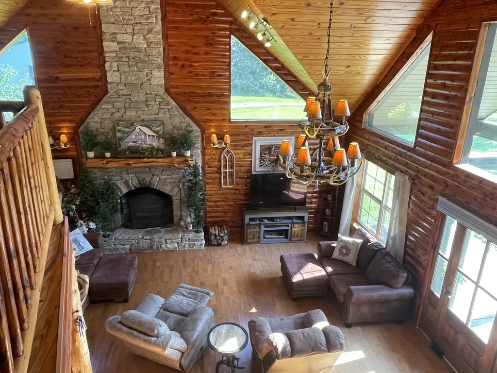 9533 Buttermilk Ridge Road Lawrenceburg TN 38464
