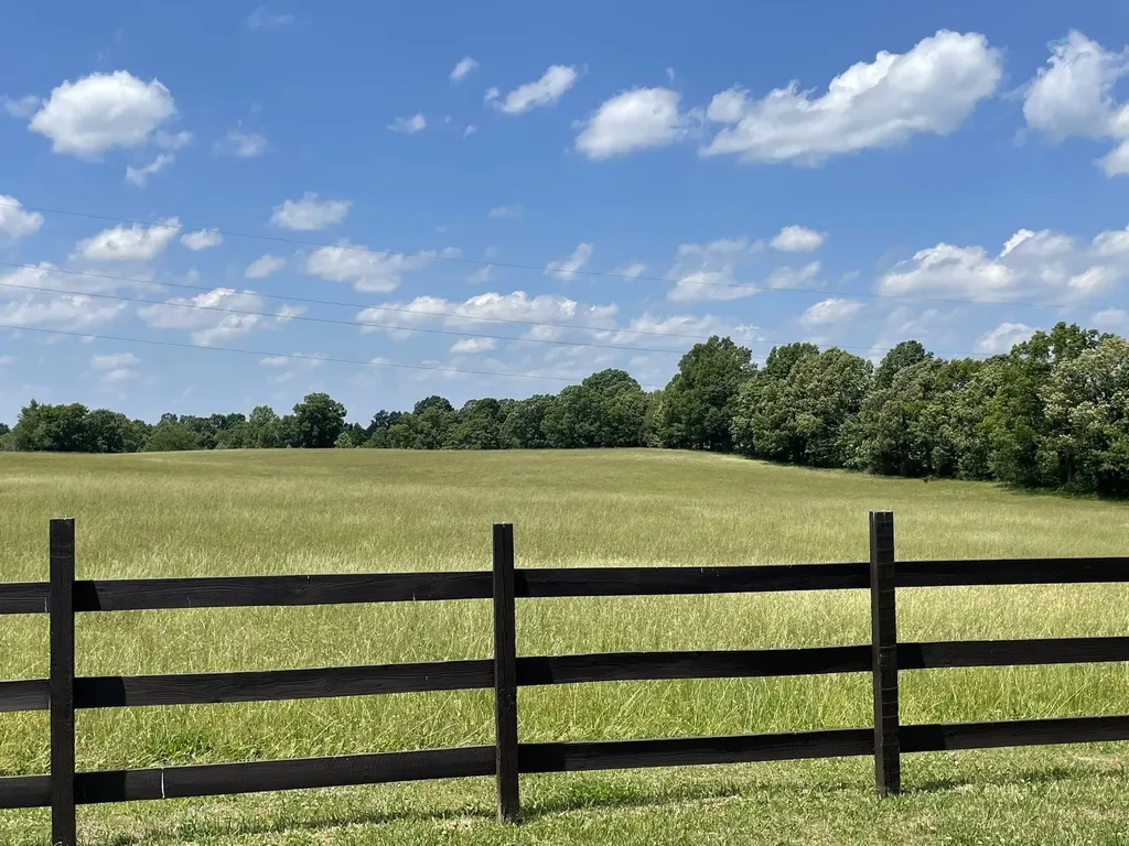 9533 Buttermilk Ridge Road Lawrenceburg TN 38464