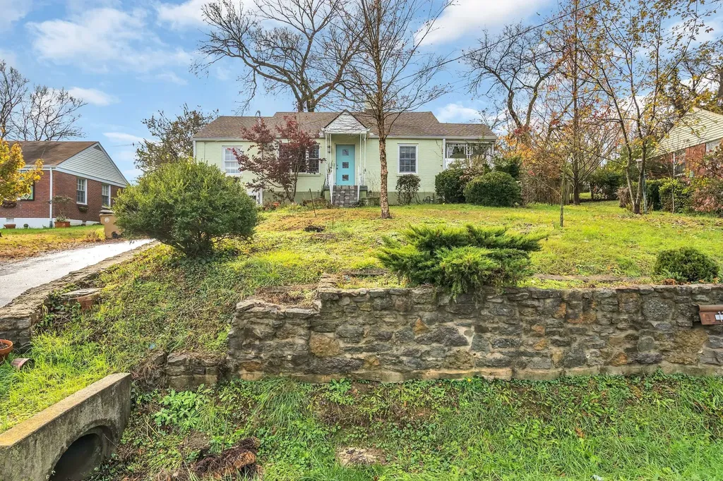 118 East Due West Avenue Madison TN 37115