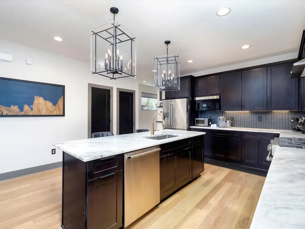 809 Sylvan Street Nashville TN 37206