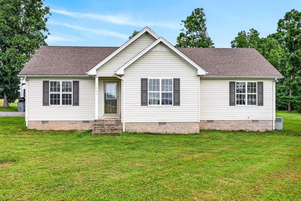 783 Galen Road Lafayette TN 37083