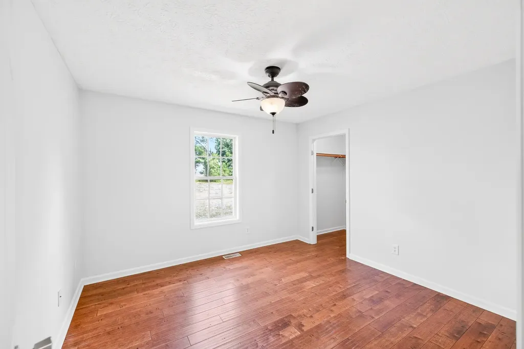 783 Galen Road Lafayette TN 37083