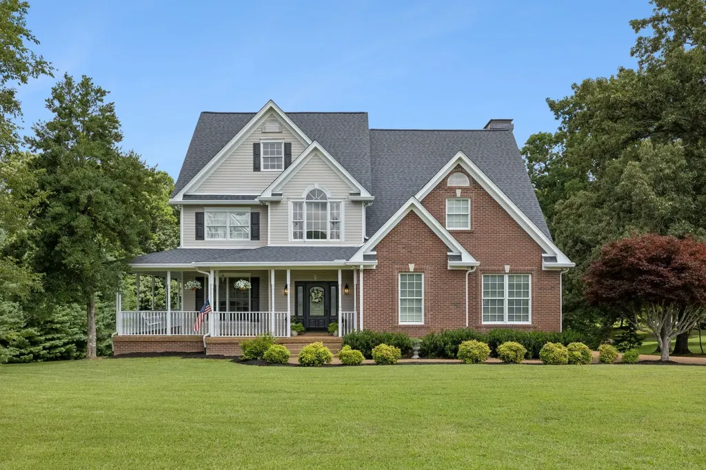 5008 Highpoint Road Pleasant View TN 37146