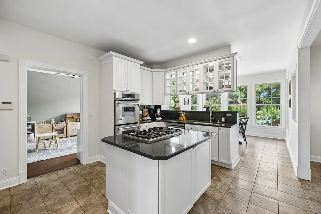 5008 Highpoint Road Pleasant View TN 37146