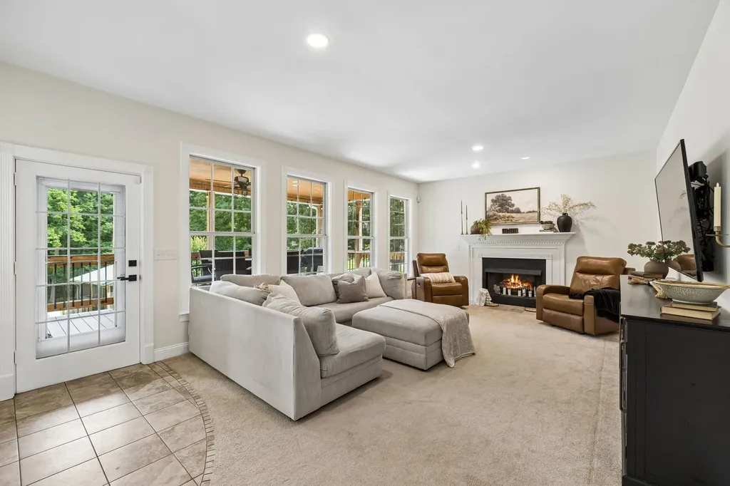 5008 Highpoint Road Pleasant View TN 37146