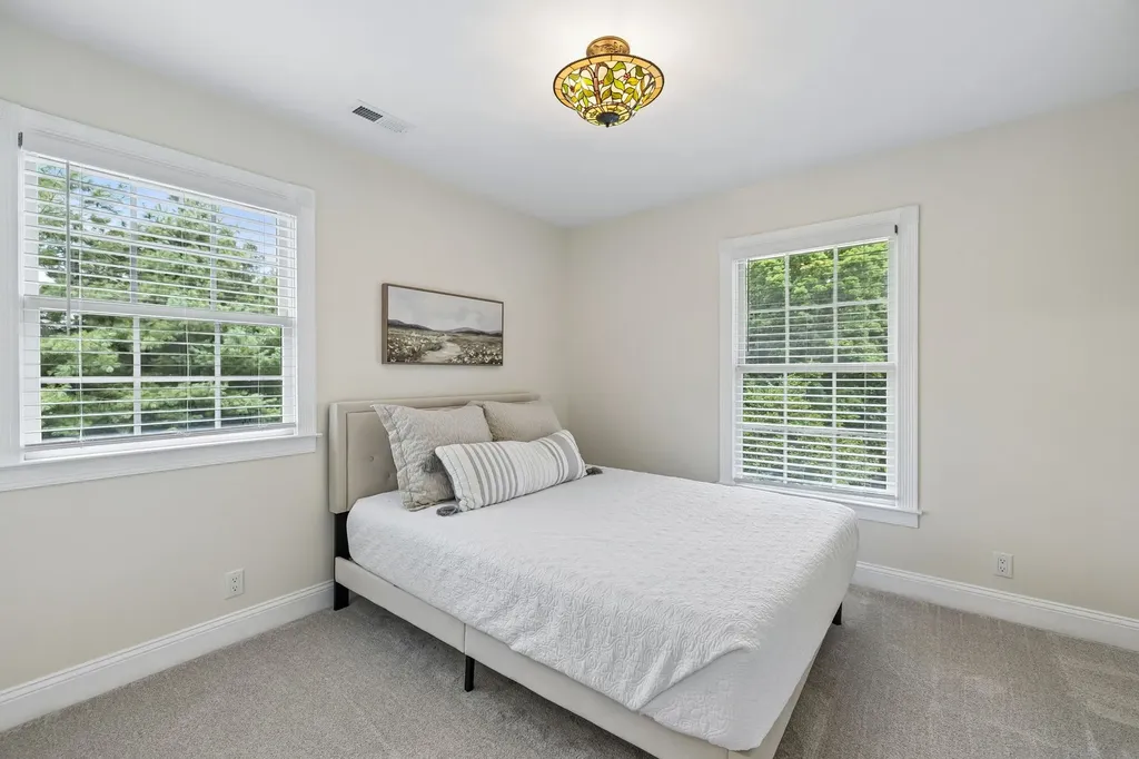 5008 Highpoint Road Pleasant View TN 37146