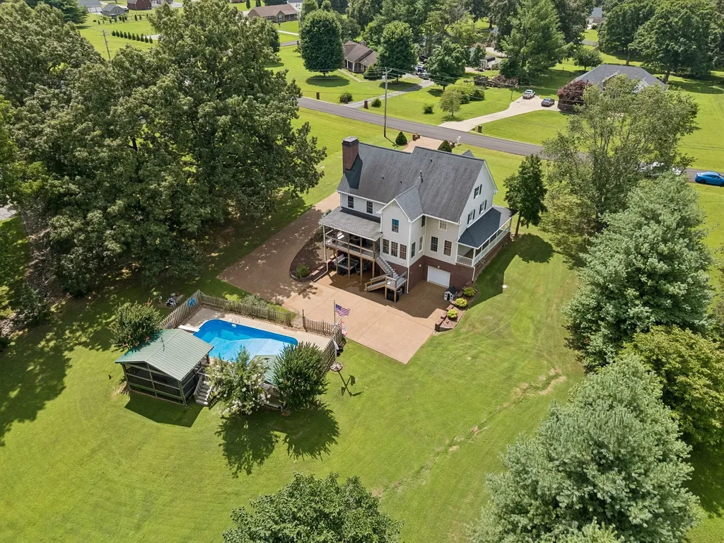 5008 Highpoint Road Pleasant View TN 37146