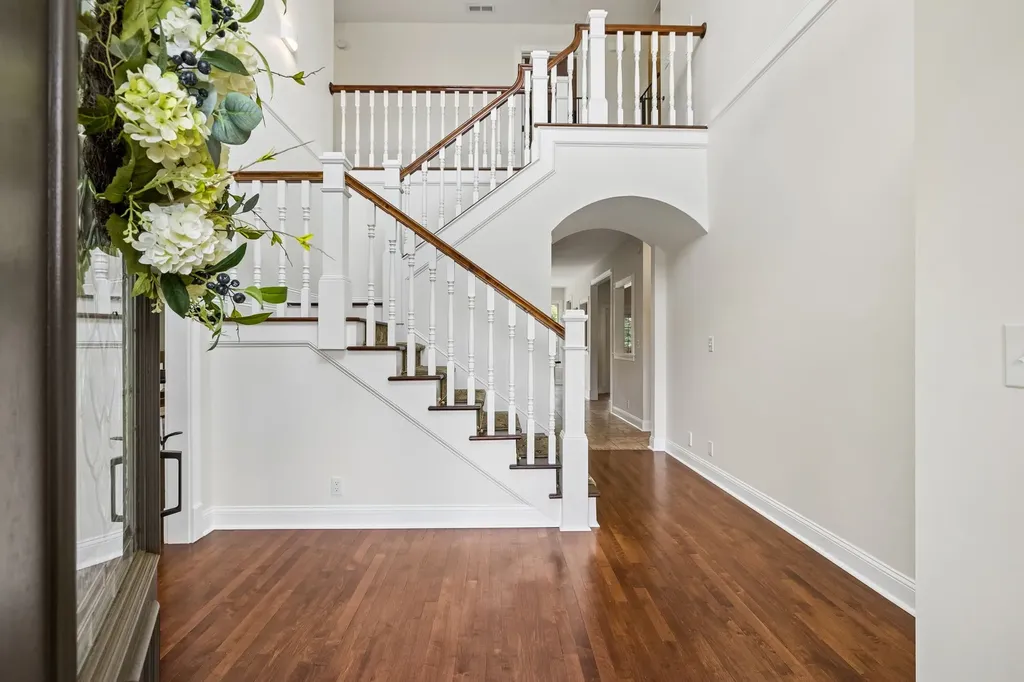 5008 Highpoint Road Pleasant View TN 37146