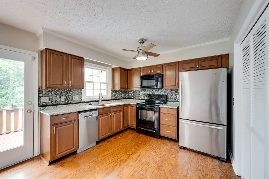 1502 Lewis Road Madison TN 37115