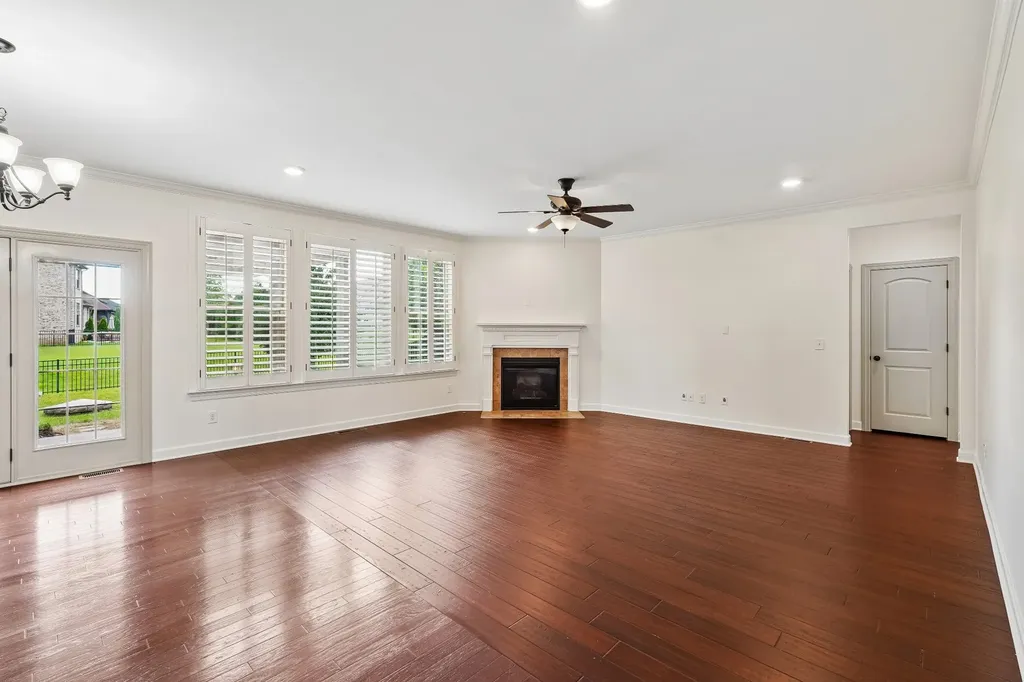 103 Houghland Street Gallatin TN 37066