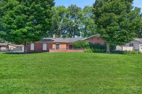 1117 Black Oak Lane Hopkinsville KY 42240