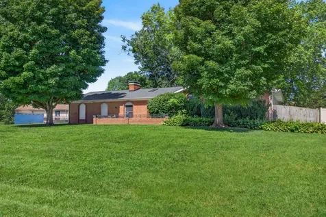 1117 Black Oak Lane Hopkinsville KY 42240