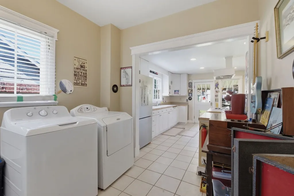 711 Shelby Avenue Nashville TN 37206