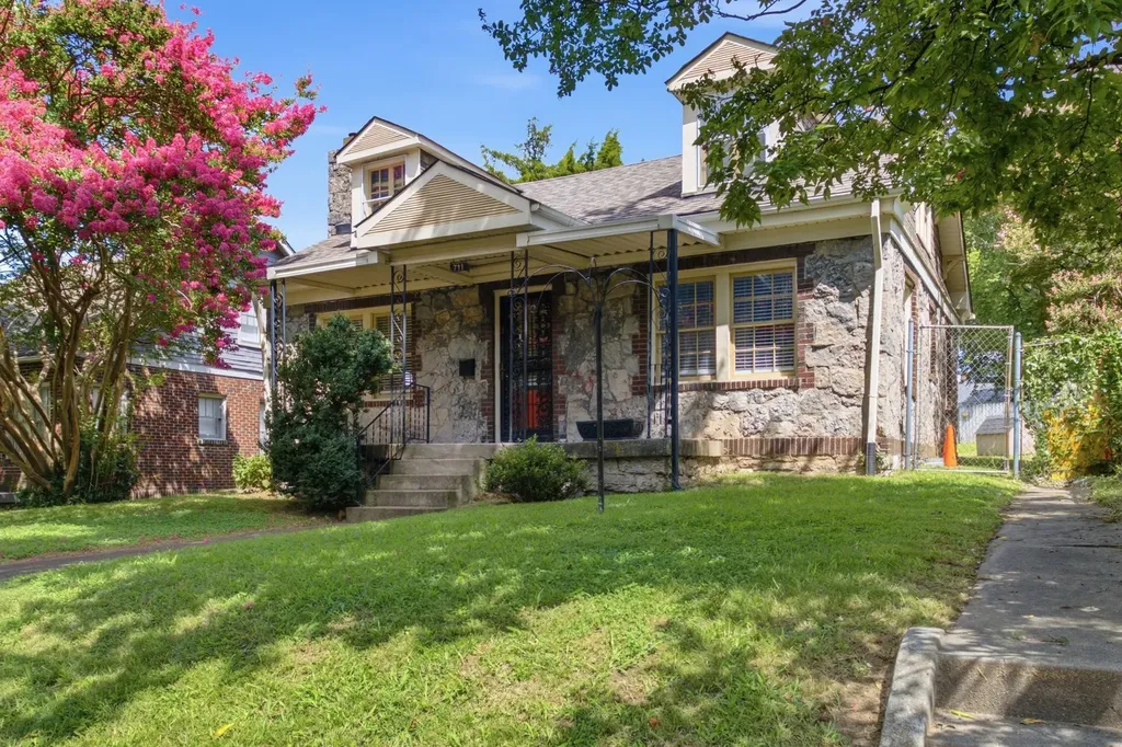 711 Shelby Avenue Nashville TN 37206