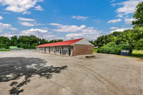 3025 Fort Campbell Boulevard Clarksville TN 37042