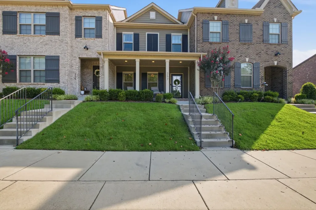 257 Claremont Court Gallatin TN 37066