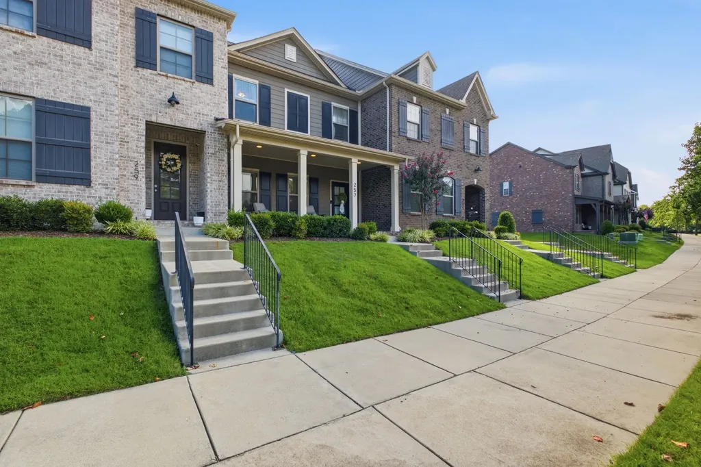 257 Claremont Court Gallatin TN 37066