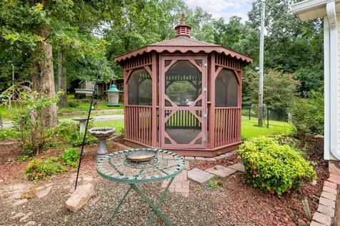 96 Quail Lane Camden TN 38320