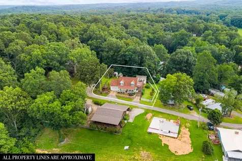 96 Quail Lane Camden TN 38320