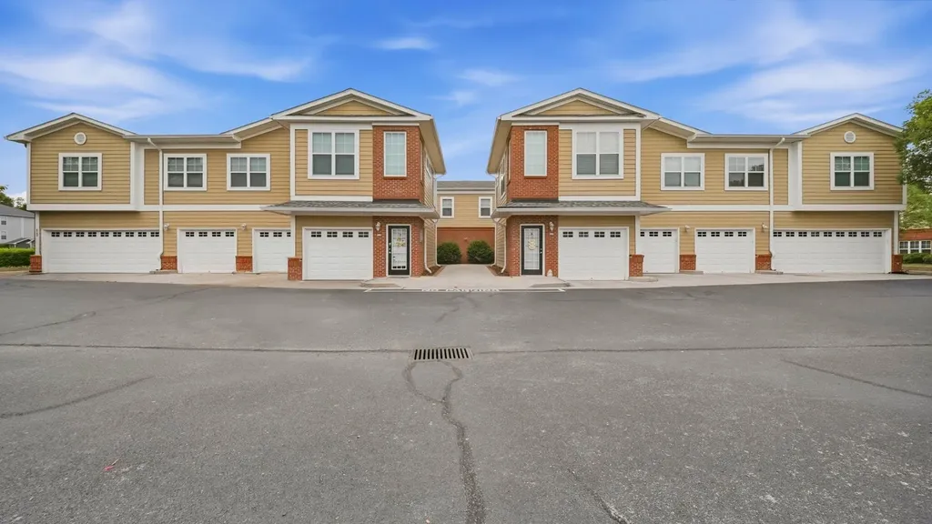 2203 Regency Court Chattanooga TN 37421